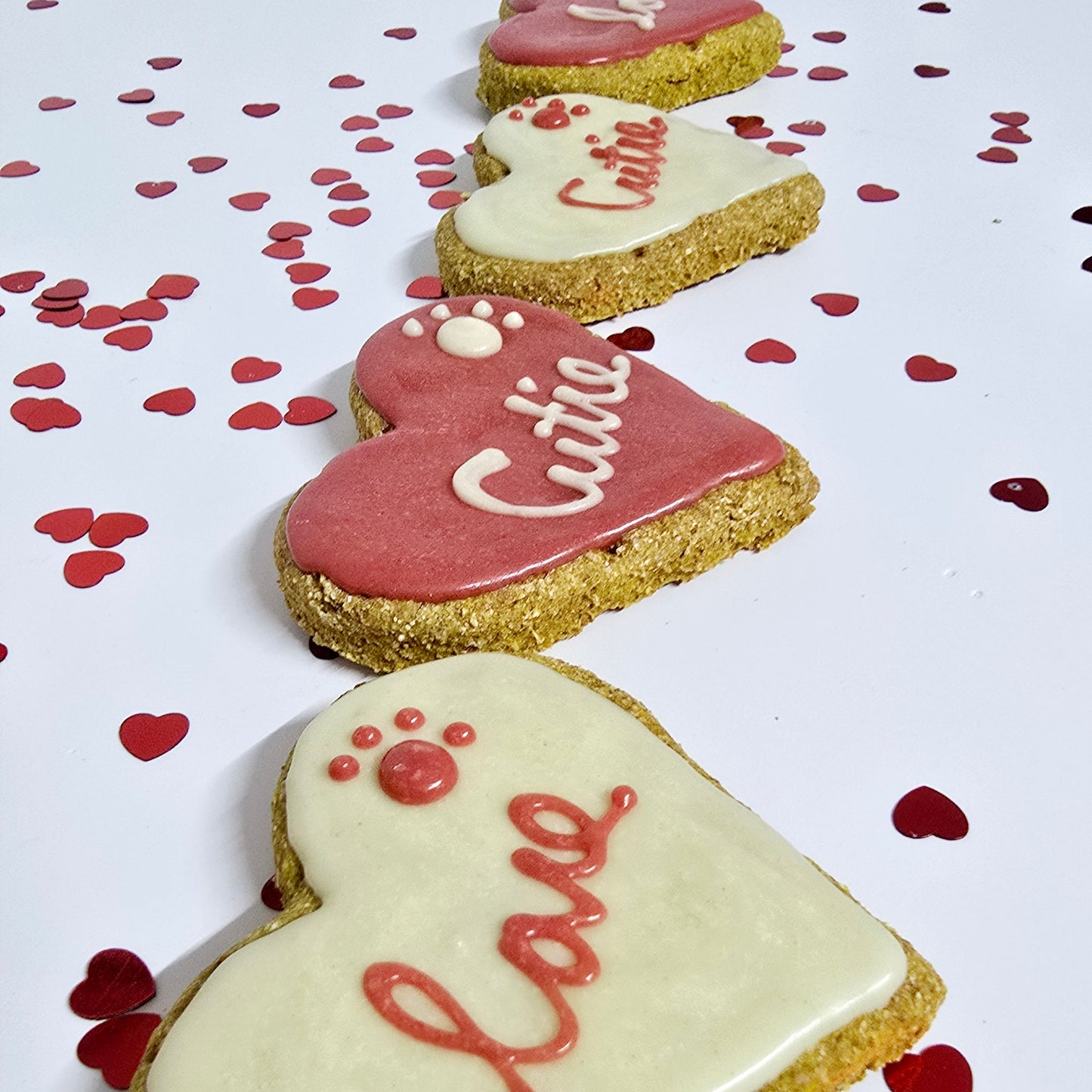 Cutie heart dog treat Cream