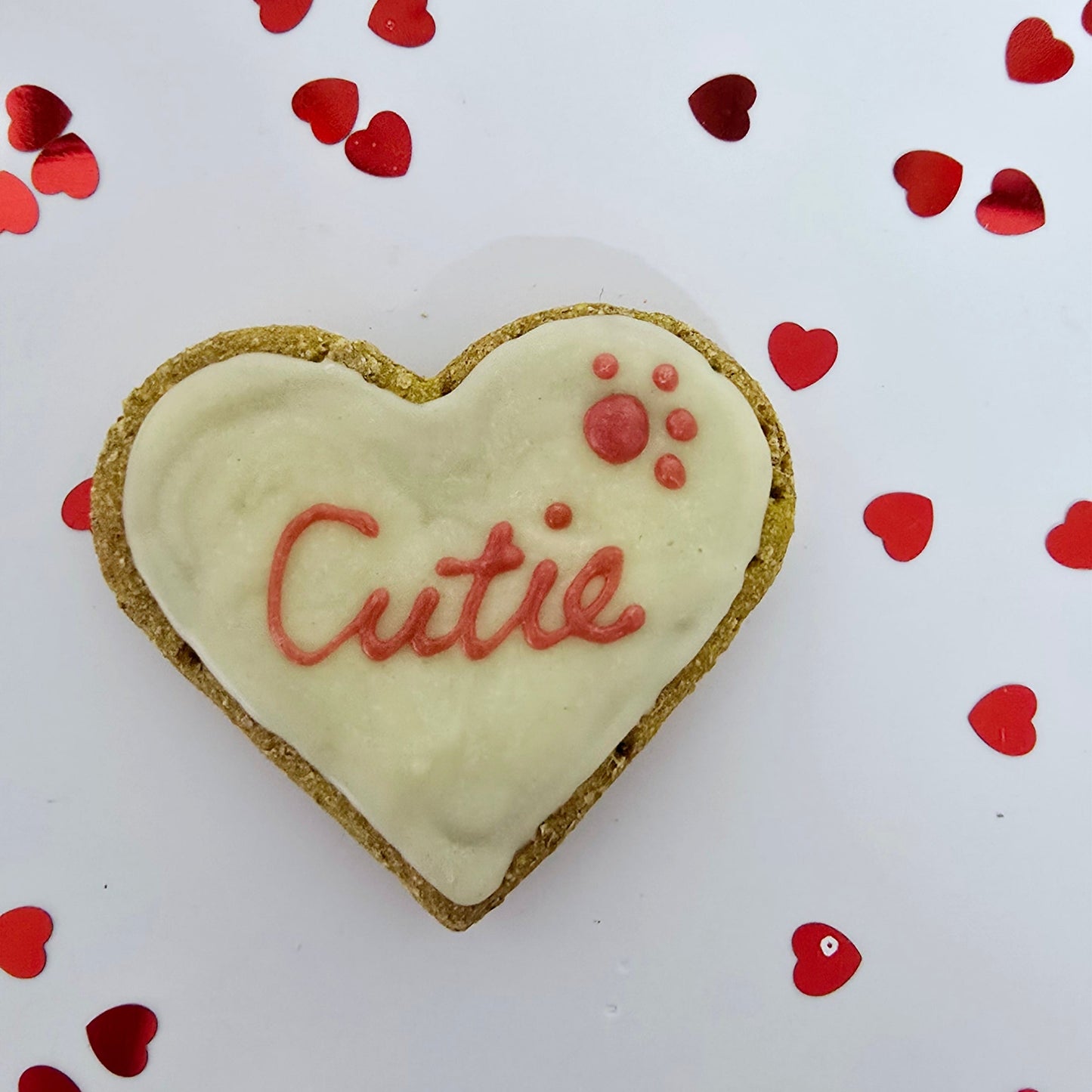 Cutie heart dog treat Cream